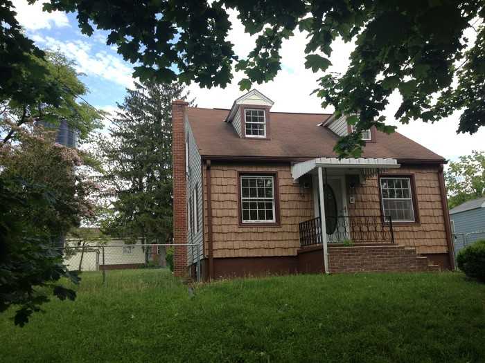 106 N Fairfax Blvd - Photo 2 of 28