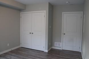 143 Bloor St W #403 - Photo 1 of 1