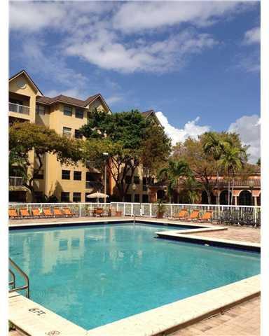 8160 Geneva Court 108 - 1 #1 - Photo 5 of 10