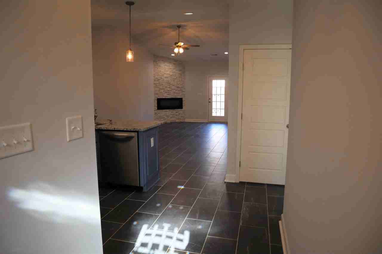 1506 S Taylor St #1 - Photo 3 of 18