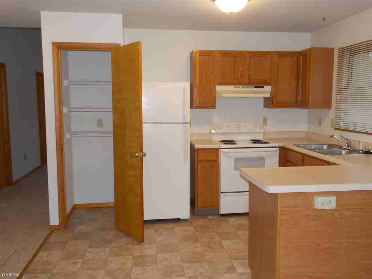 1740 S Covey Ln - Photo 2 of 32