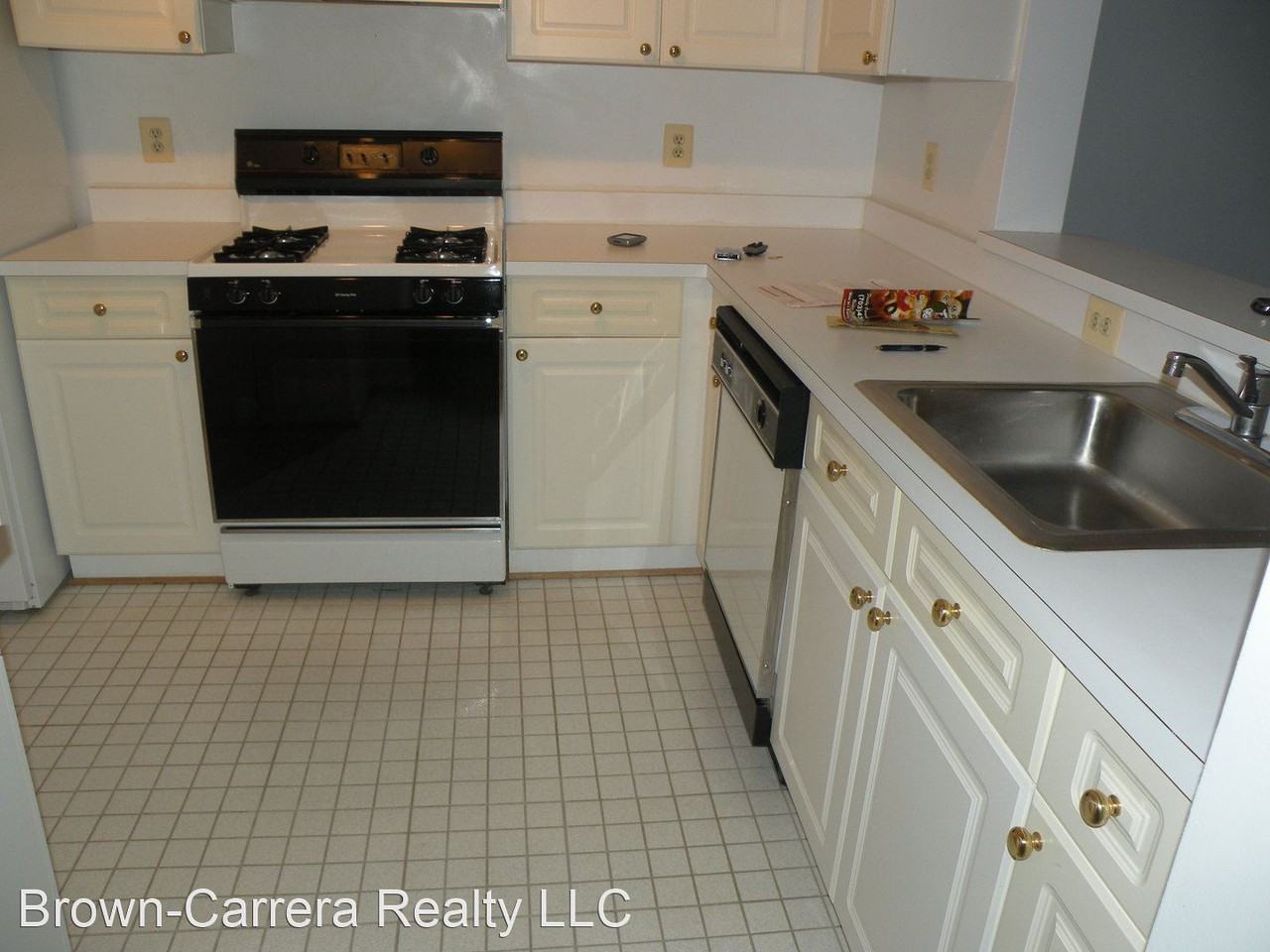 20330 20330 Beechwood Ter 302 - Photo 3 of 5