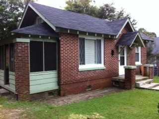 2606 Kershaw St - Photo 2 of 6