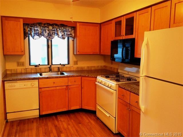 62 Quarry Village Rd #62 - Photo 3 of 11