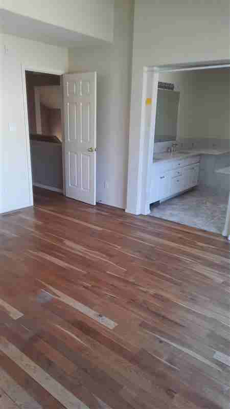 1142 Narcisco St Ne - Photo 2 of 13