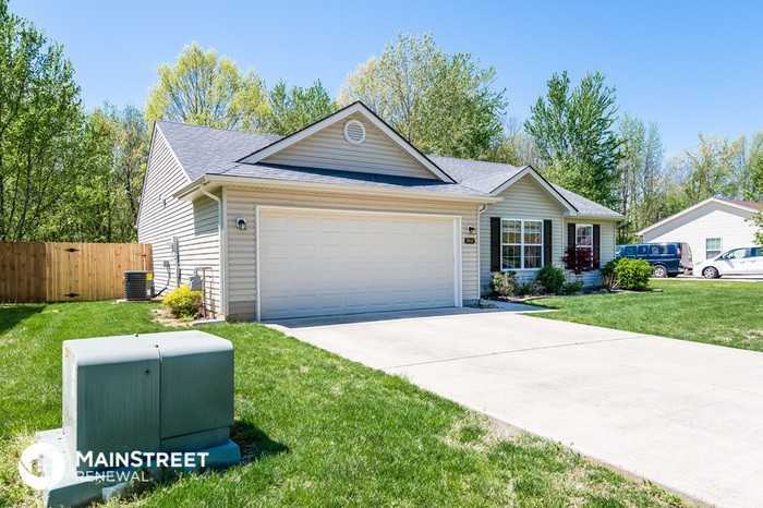 7812 Westbrook Rd - Photo 3 of 16