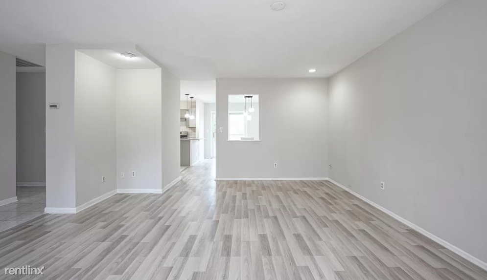 1 Hercules Ct - Photo 2 of 7