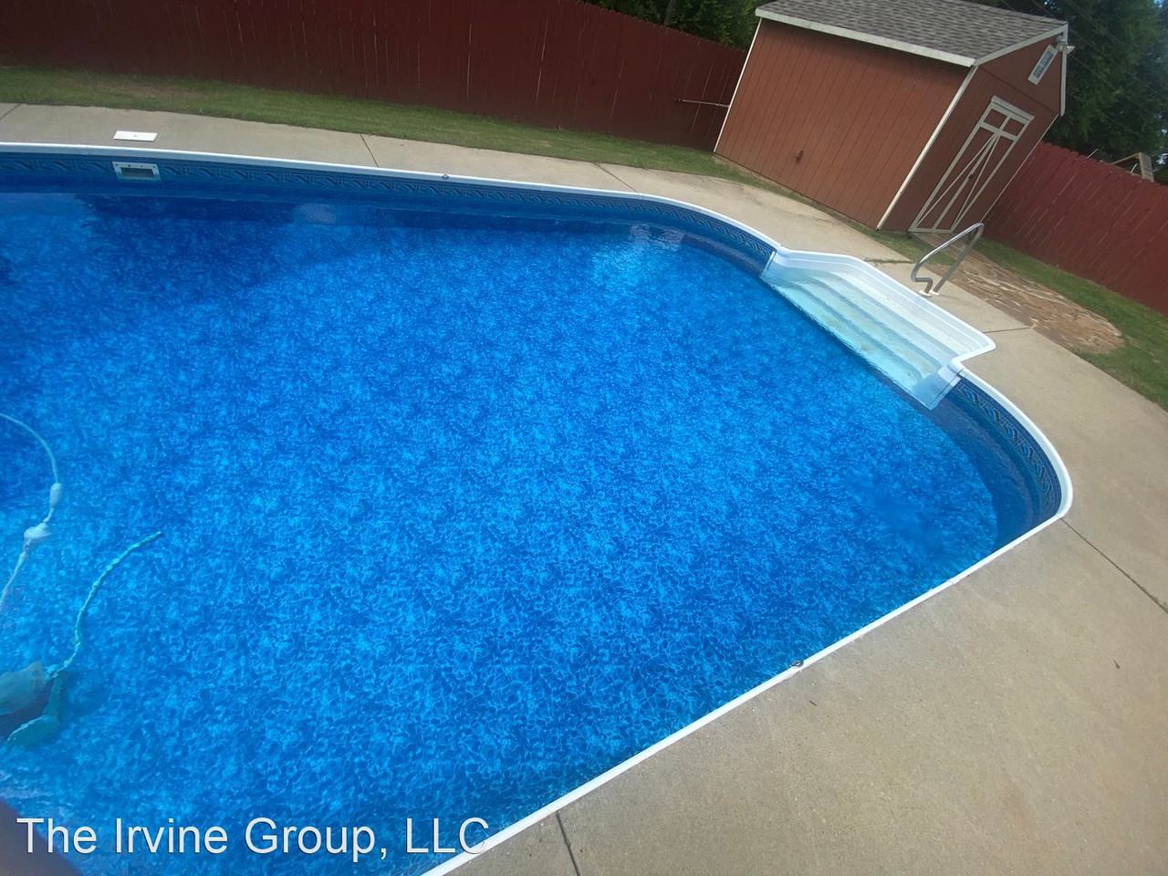 1301 Carson Dr - Photo 3 of 13