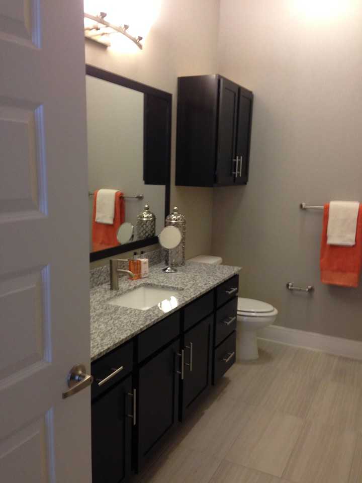 5400 Brodie Ln - Photo 3 of 6