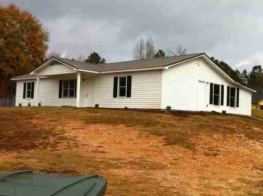 373 Broad St - Photo 3 of 9