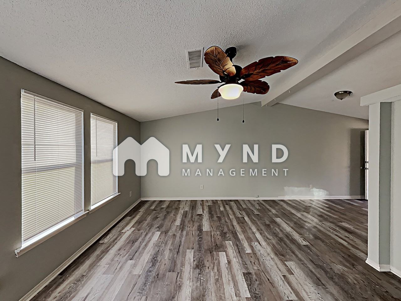 508 Winston St - Photo 2 of 14