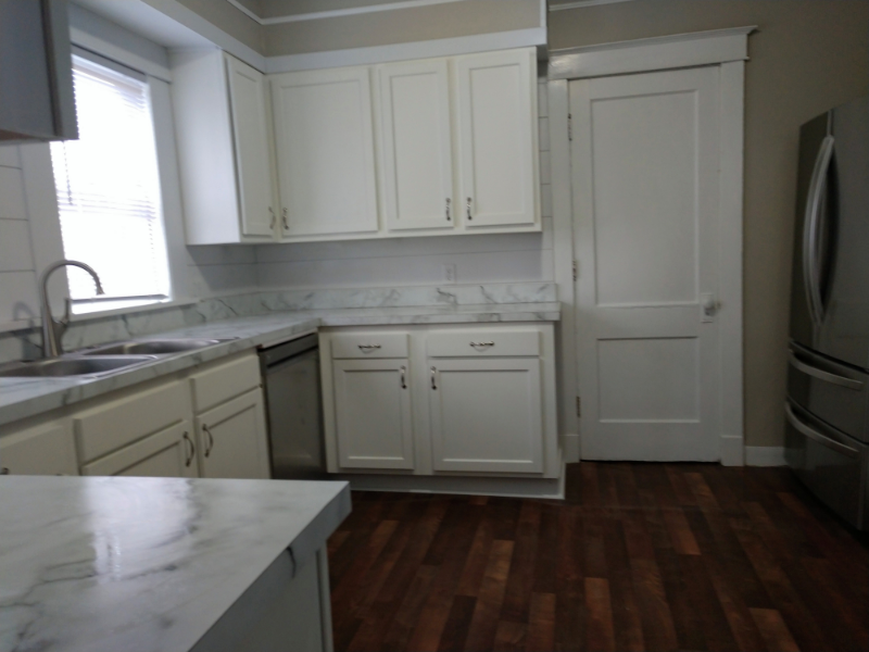 32 Fuller Ave Se - Photo 5 of 9