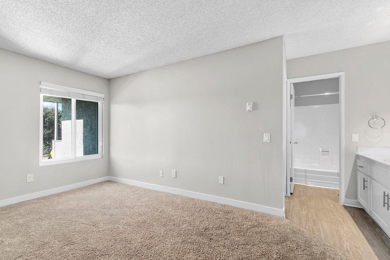 Twelve31 - Photo 5 of 16