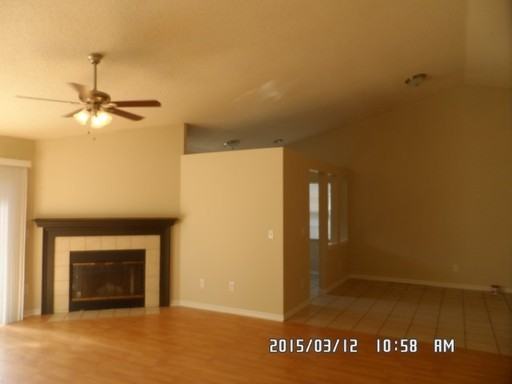 337 Mantis Loop - Photo 3 of 15
