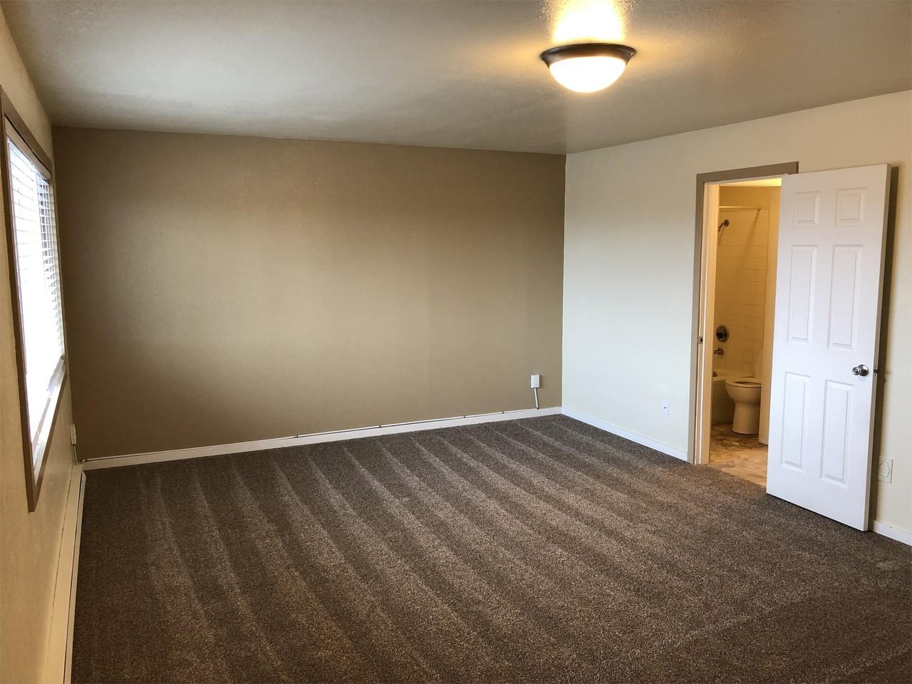 1427 W 27th Ave #46-29