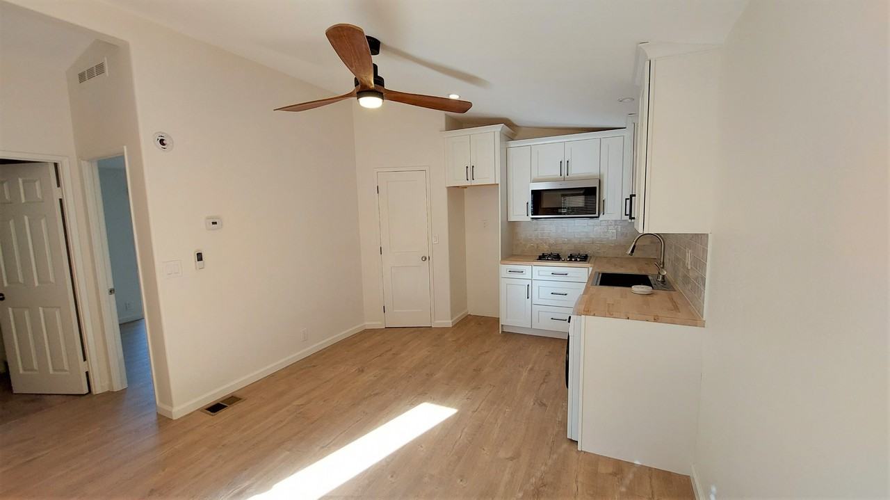 1242 Hermes Ave #1 - Photo 2 of 15