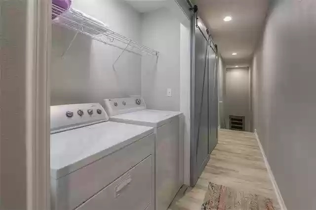 2224 Sw Rambling Vine Rd - Photo 2 of 39