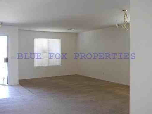 5579 W Beetle Dr - Photo 2 of 7