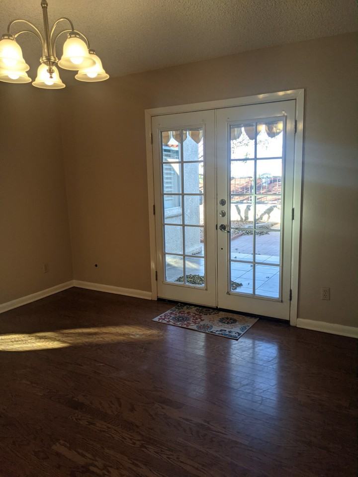 763 Espada Drive - 1Unit A #1 - Photo 4 of 18