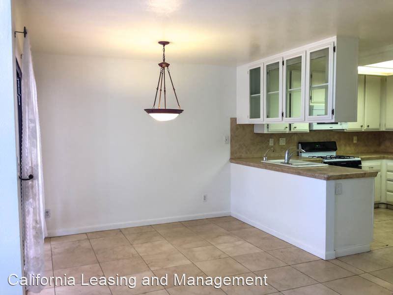 25758 Covala Ct - Photo 3 of 8