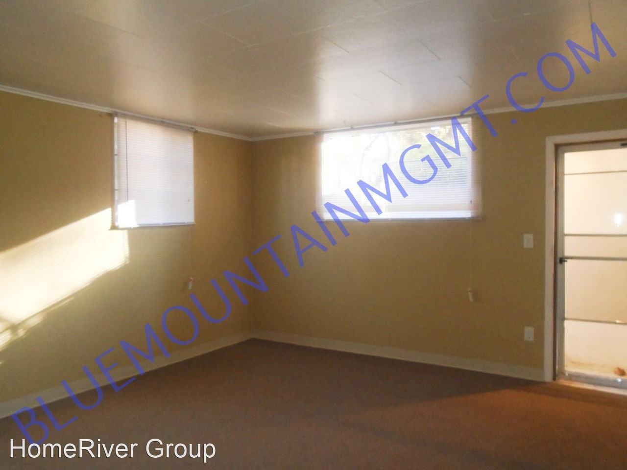 222  & 222 1/2 N Logan Avenue - Photo 3 of 13