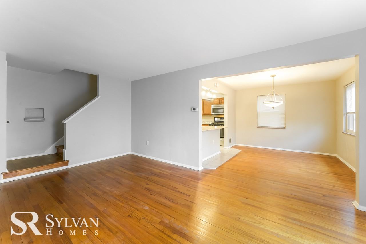 159 Westfield Ave - Photo 3 of 15
