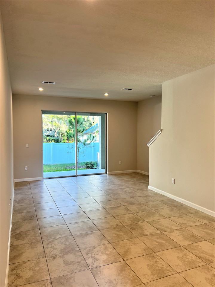 2126 Laceflower Dr - Photo 3 of 25