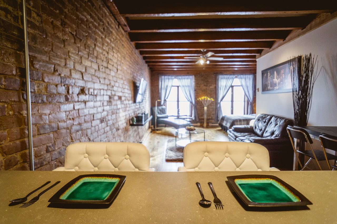250 Rue Saint-Paul Est #302 - Photo 2 of 8