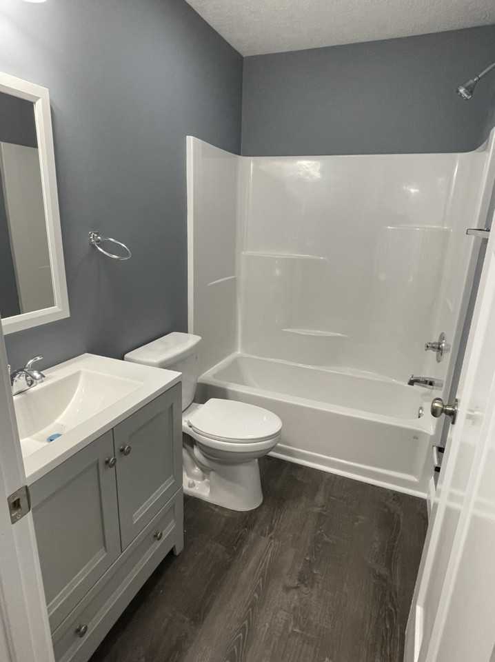 6118 Southwest 4th Street - Photo 5 of 5