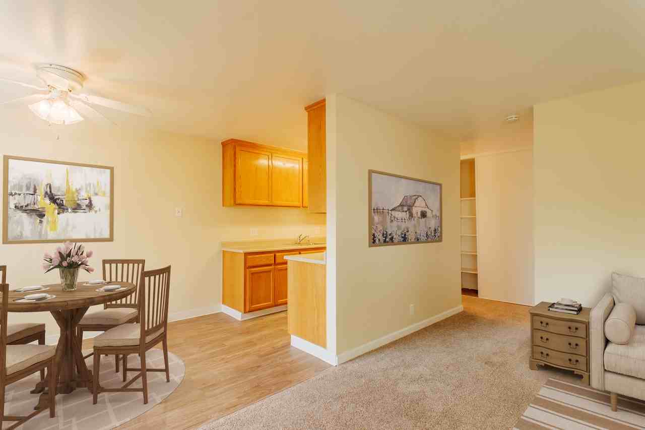 Oak Park - Photo 5 of 58