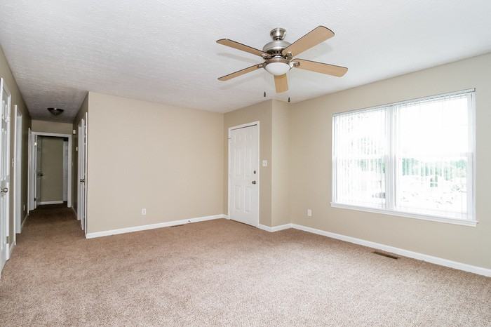 1228 Keane Ave - Photo 2 of 15