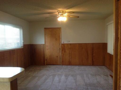 14023 School St - Photo 3 of 14