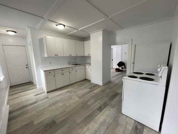 57 Saint Catherine St #57 - Photo 2 of 17