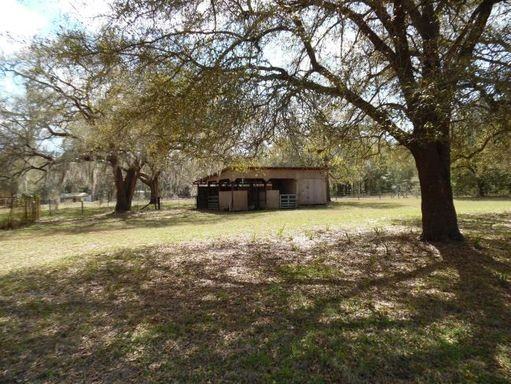635 Lake Susan Rd - Photo 3 of 13