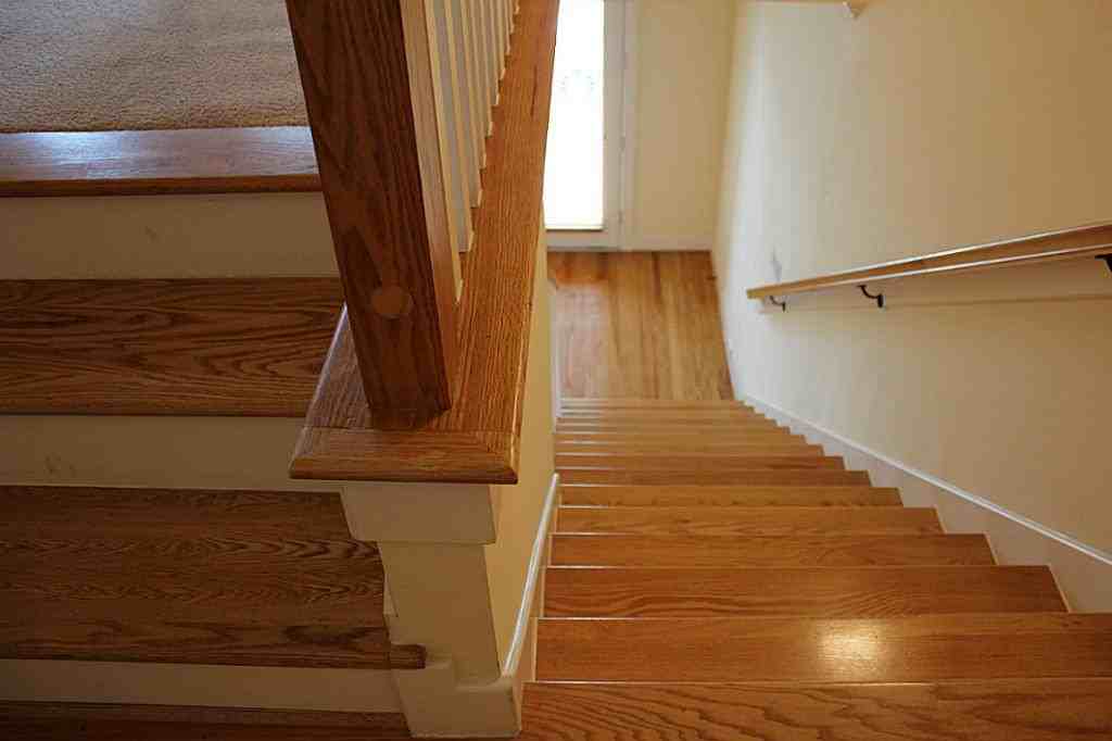 226 Breezy Way - Photo 3 of 32