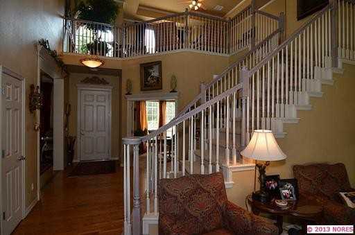 1432 W Plymouth St - Photo 3 of 25