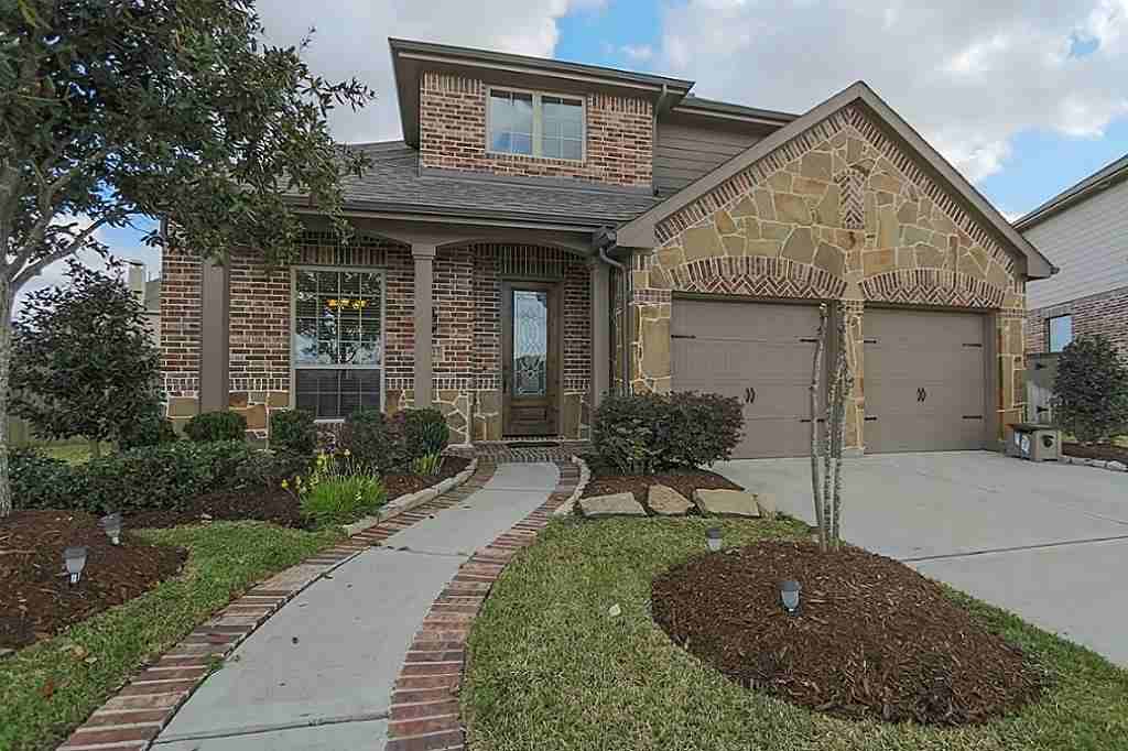 12222 Cobble Cove Cir - Photo 2 of 32