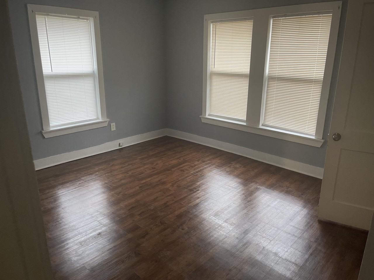 1007 W Monroe Ave #B - Photo 2 of 14