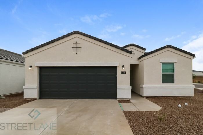 5335 W Stargazer Pl - Photo 2 of 16