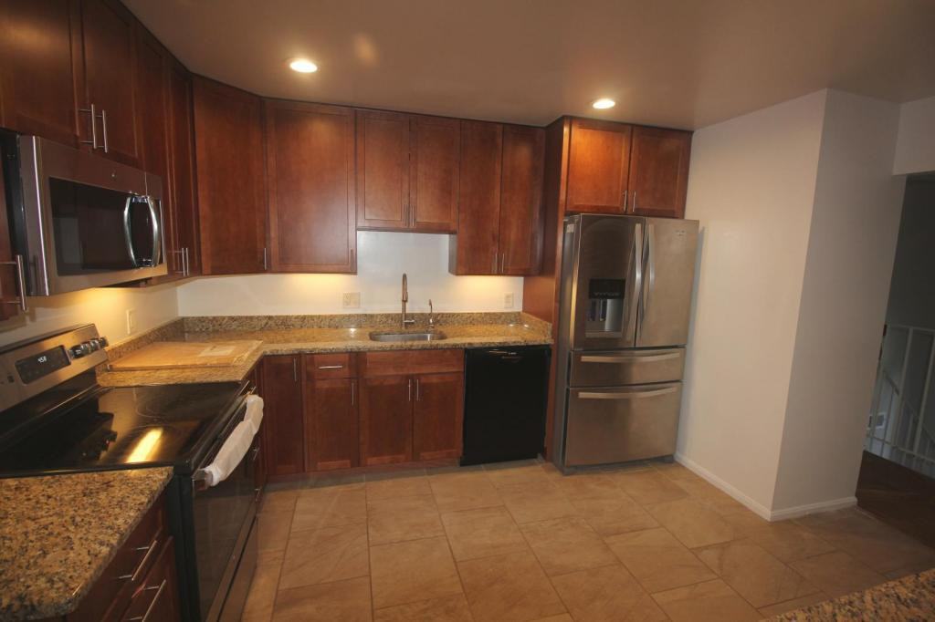 9944 Murnane St - Photo 4 of 29