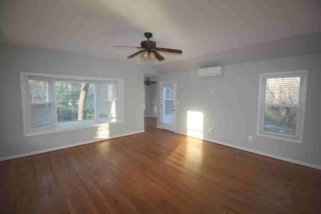 9944 Murnane St - Photo 7 of 29