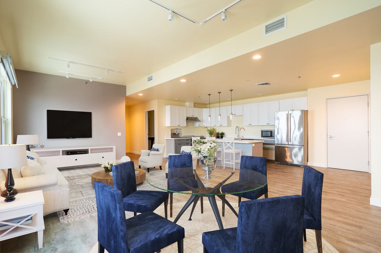 229 Andover Park E