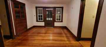 featured image of 209 Ashburnham St #3