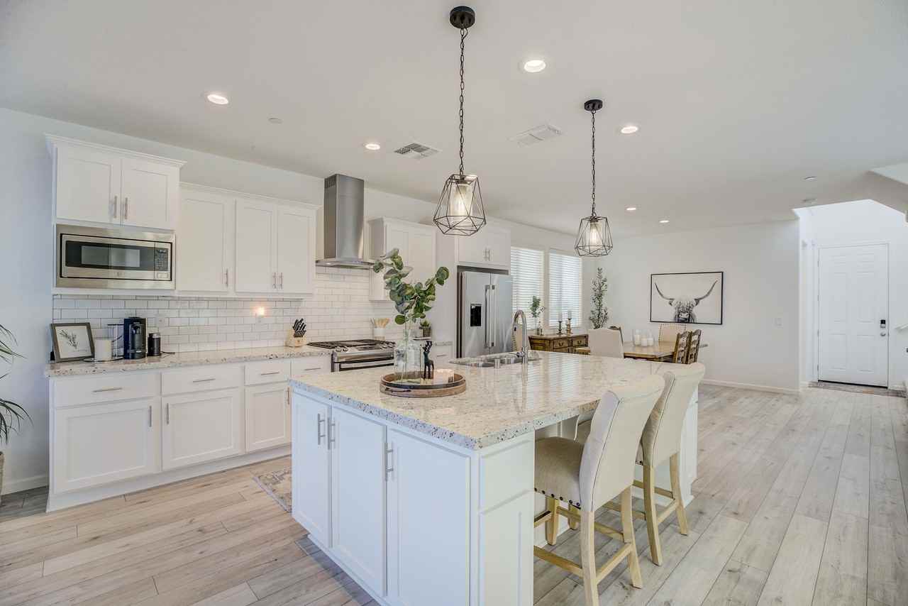 1381 Larkspur Dr #1 - Photo 7 of 20