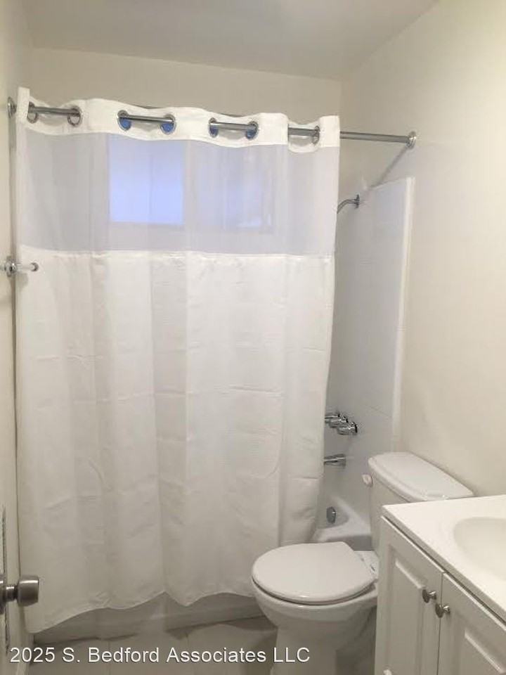 2025 S. Bedford Street - Photo 3 of 11