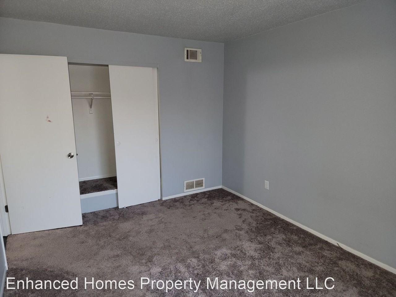 3127 Schuetzen Ln - Photo 2 of 9
