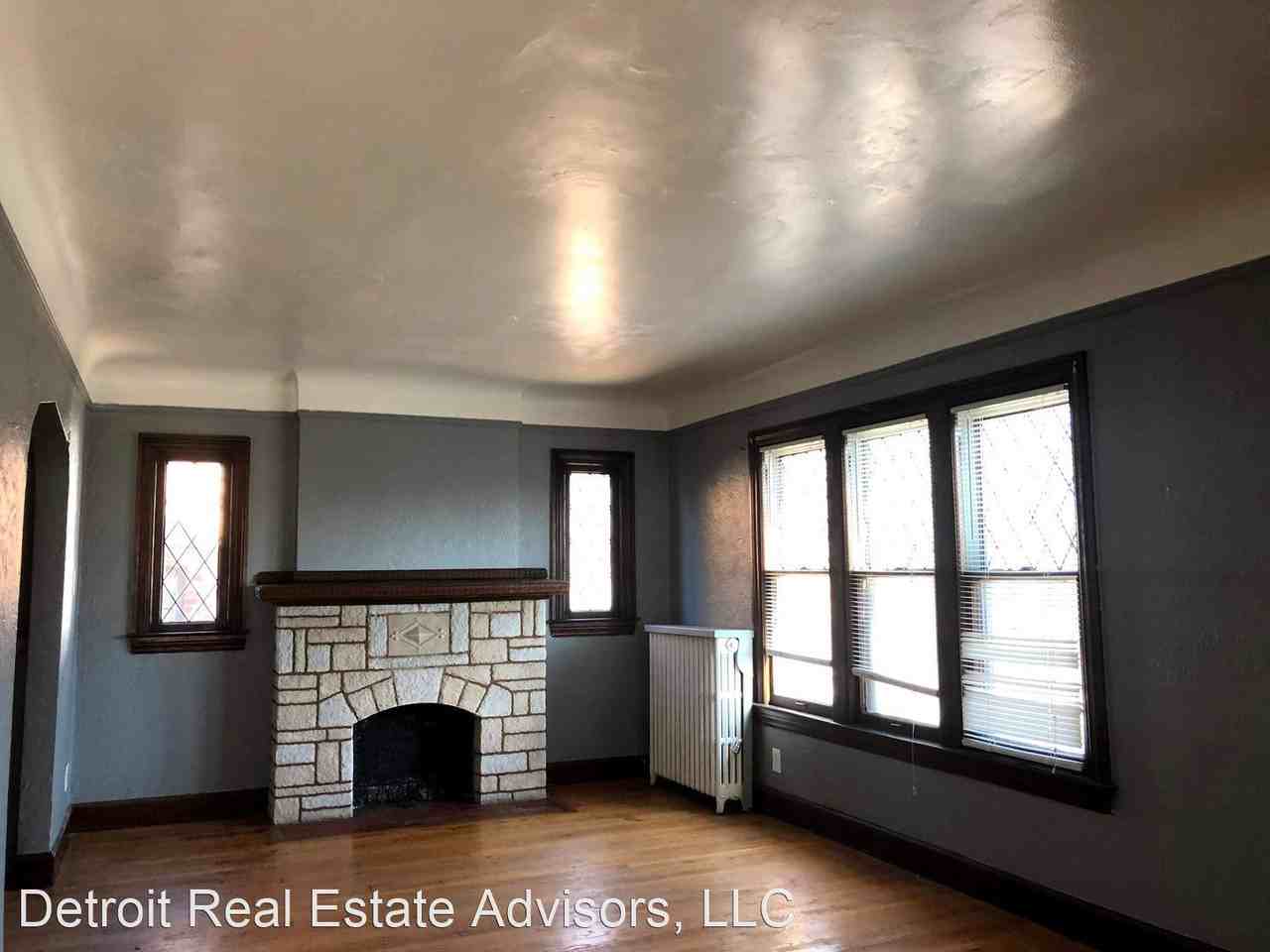 5751 Grayton - Photo 3 of 26