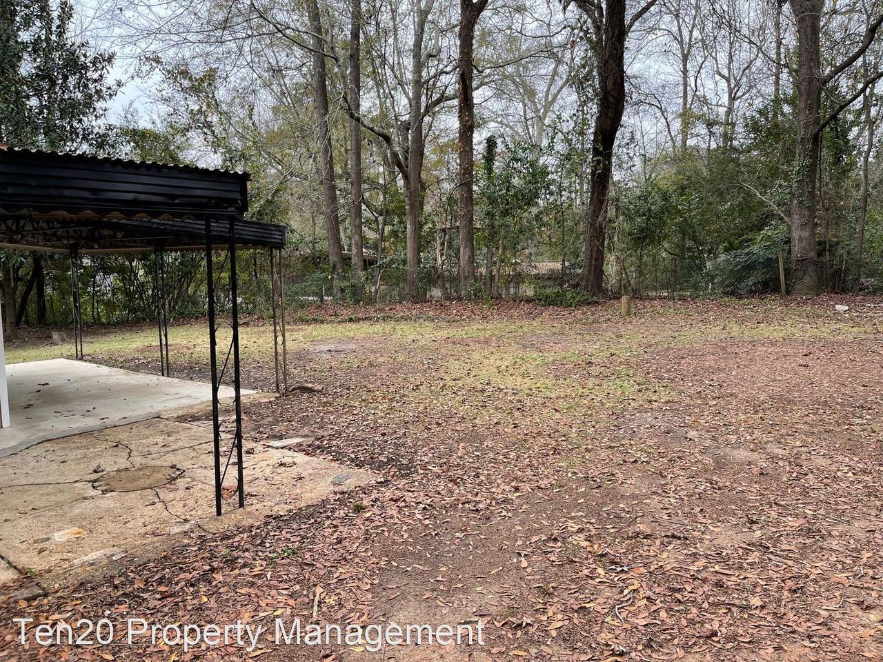 5835 Darral Dr - Photo 2 of 15