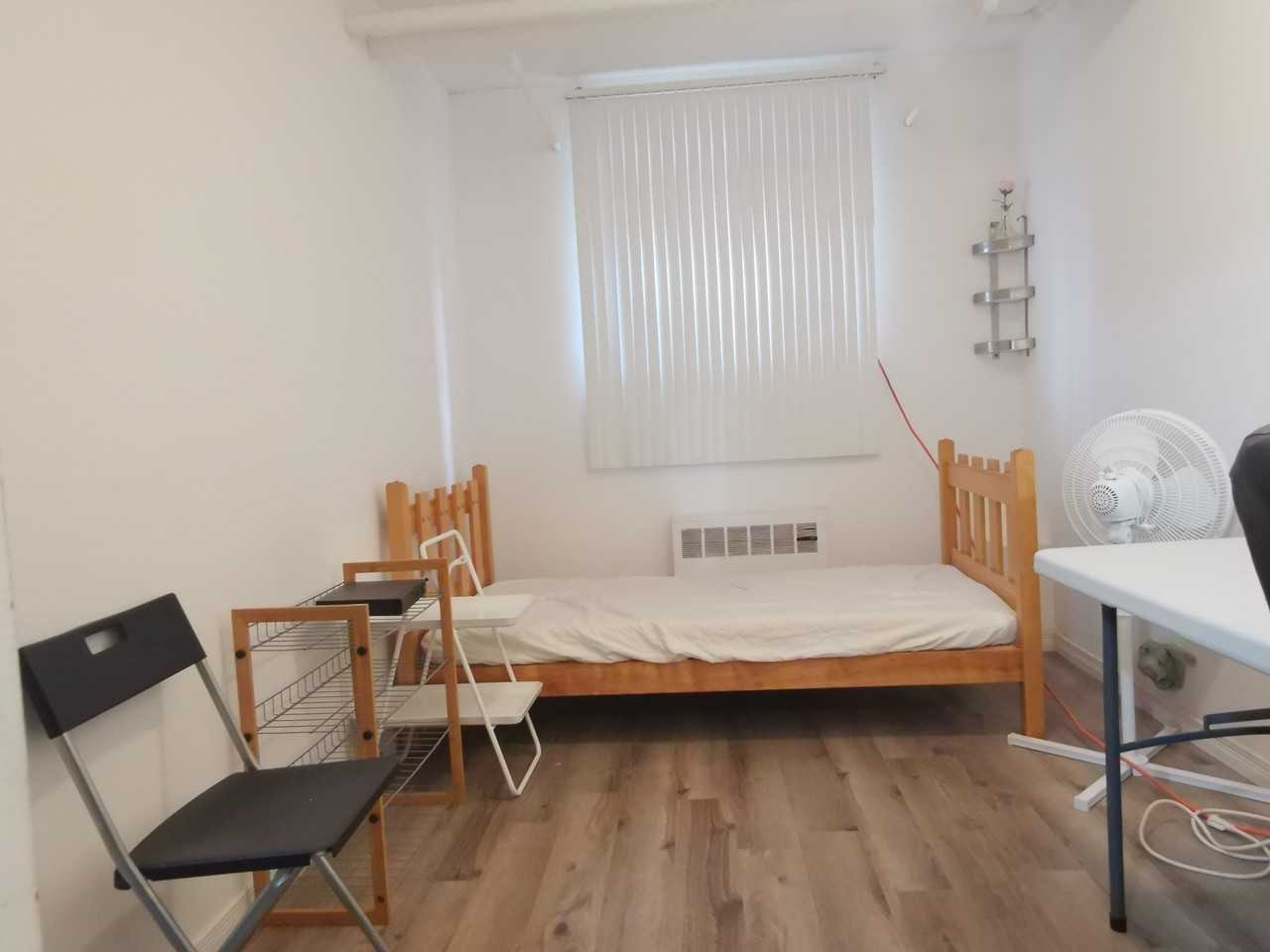 3295 Rue Goyer