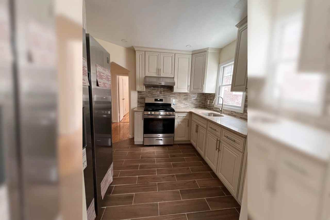 506 N 5th St - Photo 3 of 8